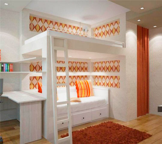 Кровать чердак в бело-оранжевом оформлении