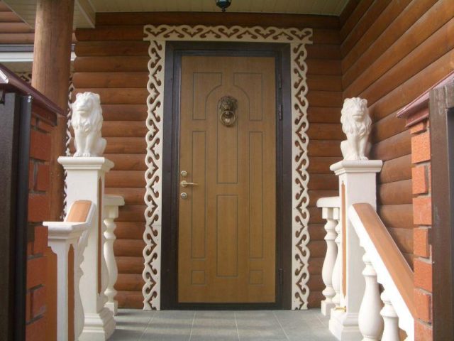 Как установить межкомнатную дверь в деревянном доме