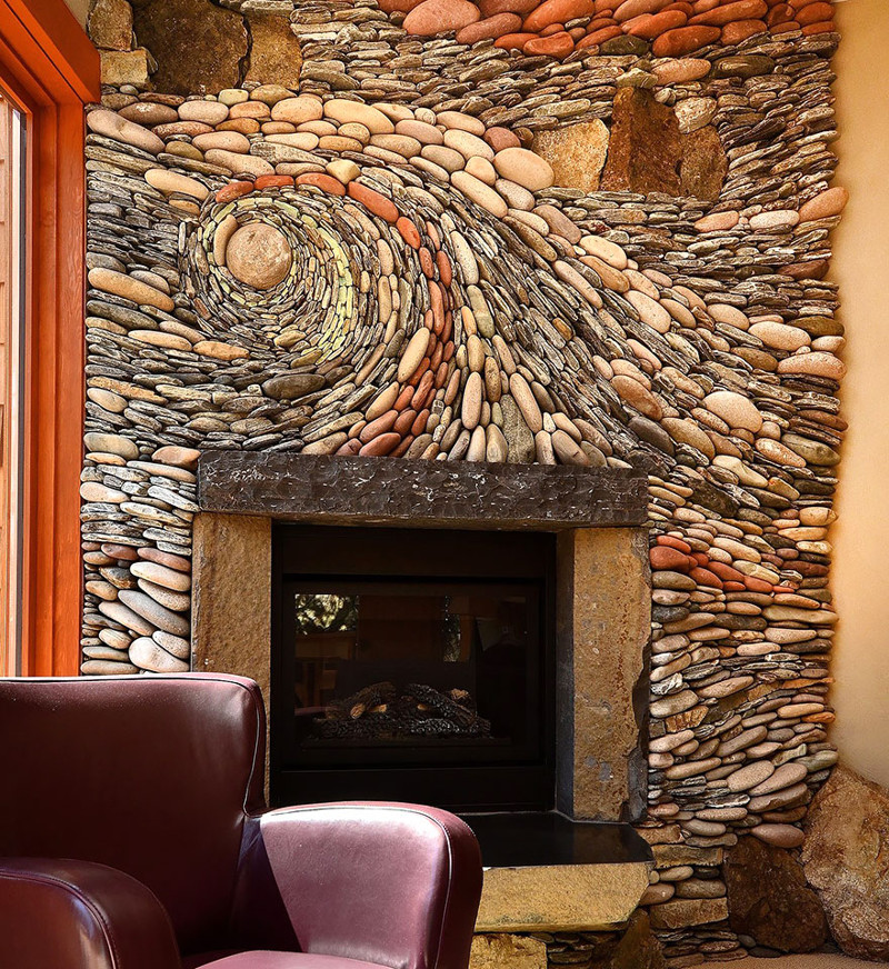 12. Стена над камином, оформленная натуральными камнями. дизайн, дом, идея, креатив