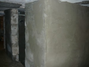 Оштукатуривание стен погреба с наружной стороны