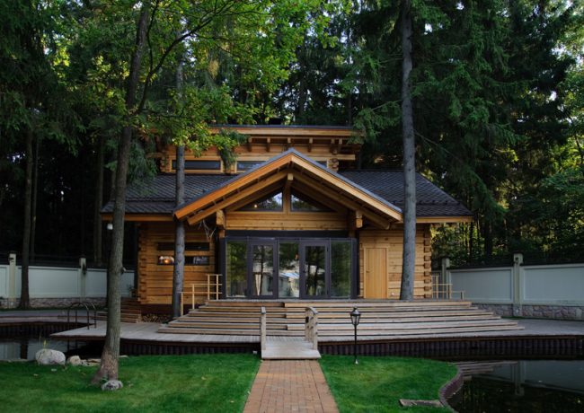 Уютный и компактный лесной домик, с наличием бани, для приятного отдыха