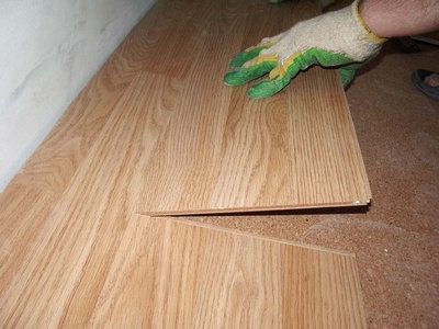 Монтаж ламината на деревянный пол - делаем сами