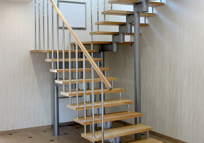 Ступени для модульных лестниц могут быть изготовлены из разного материала
