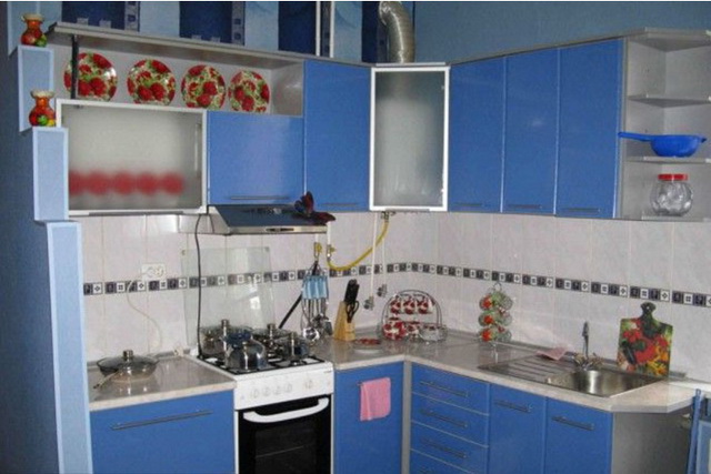 Как спрятать газовый котел на кухне - фото и идеи 3
