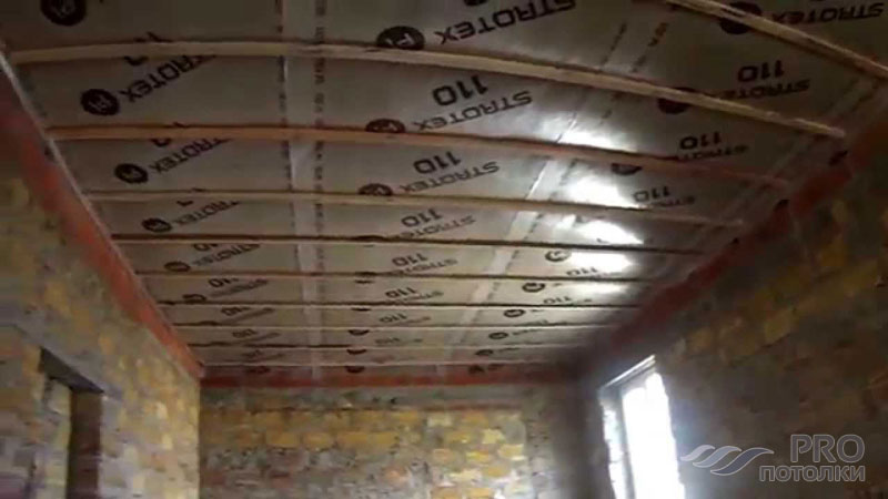 Чем подшить потолок по деревянным балкам