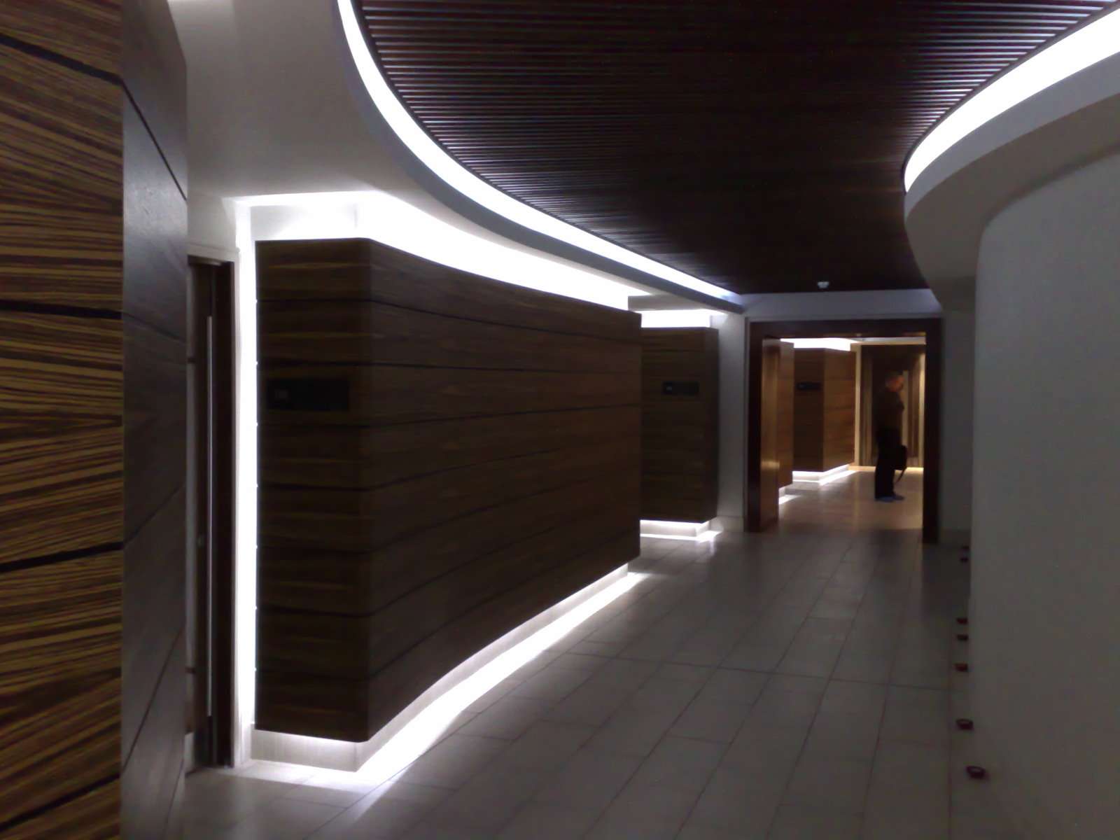Подсветка коридора