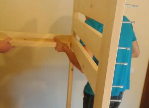 Как сделать двухъярусную кровать своими руками8