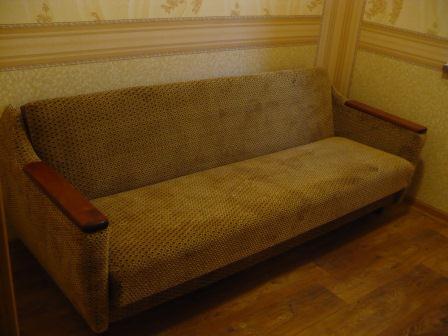Отремонтированный диван