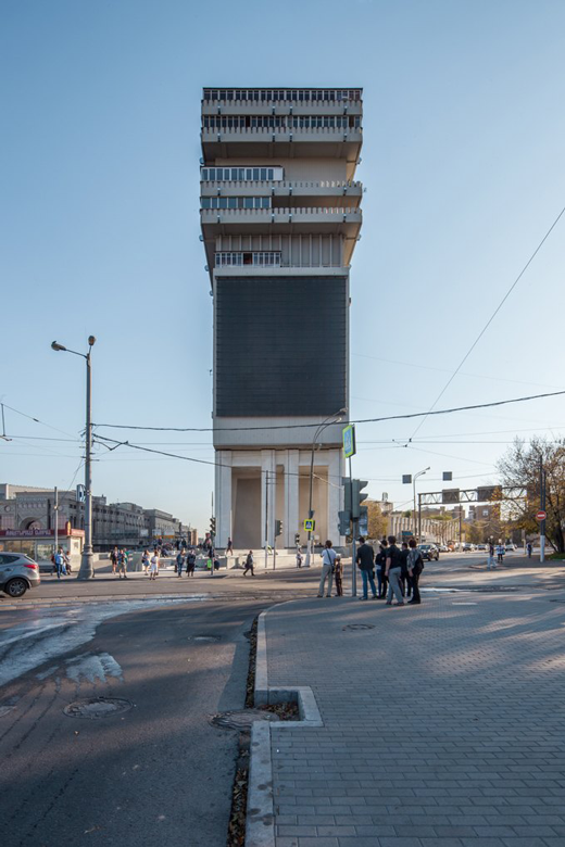 Как живётся в самых необычных домах Москвы и Петербурга. Изображение № 3.