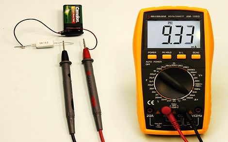 Как измерить ток в розетке мультиметром