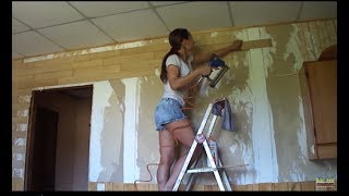 Отделка стен деревом, ремонт женскими руками Wall decoration with wooden boards