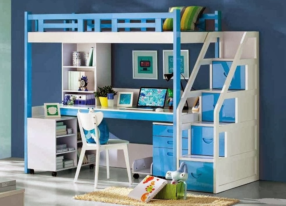 Голубая мебель для комнаты девочки