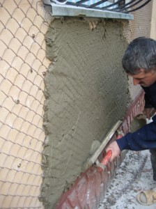 Оштукатуривание цементным раствором