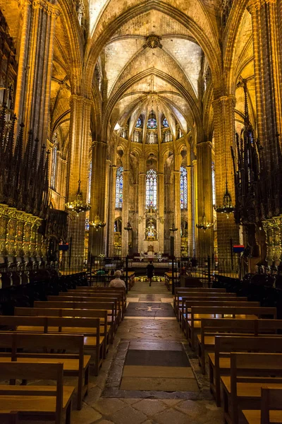 Интерьер собора Барселоны — стоковое фото