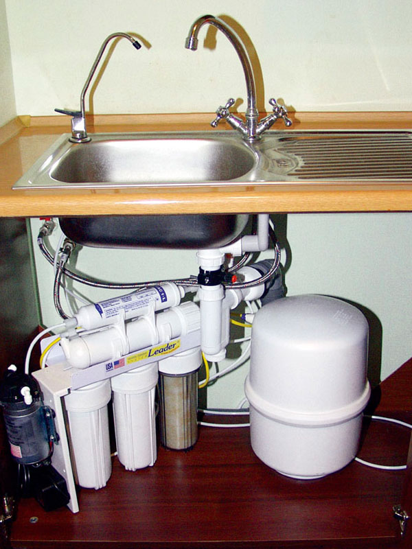 Трехступенчатый фильтр с осмосом